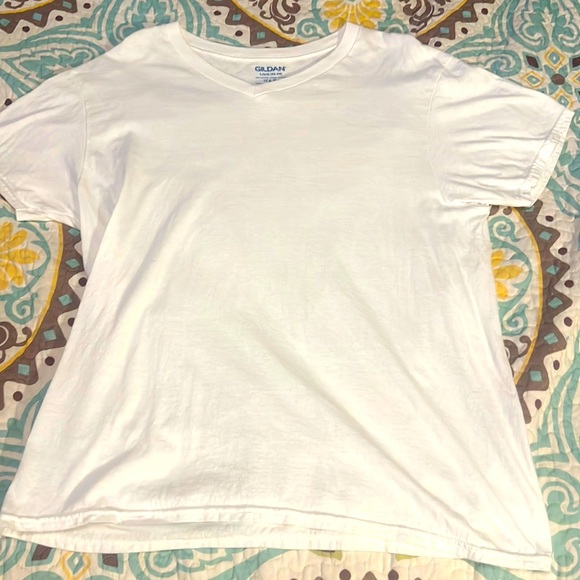 🔥FRESH WHITE V NECK UNDER SHIRT - Picture 1 of 3